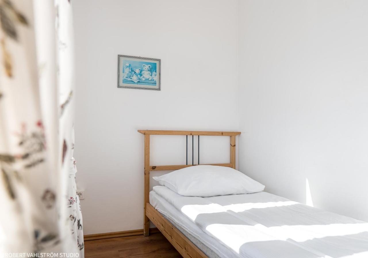 Osrodek Wypoczynkowy Swallow Apartment Grzybowo  Exterior foto