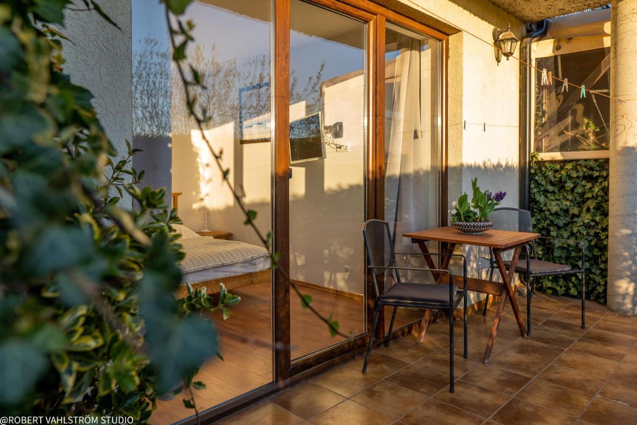 Osrodek Wypoczynkowy Swallow Apartment Grzybowo  Exterior foto
