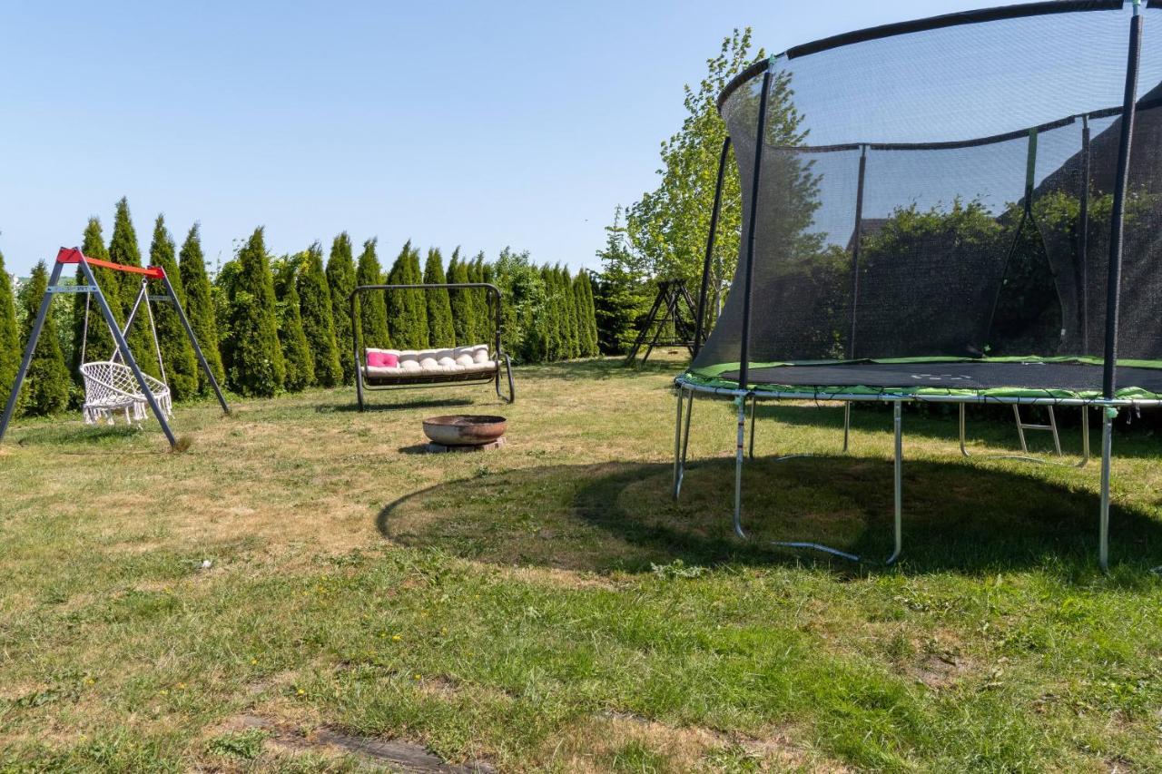 Osrodek Wypoczynkowy Swallow Apartment Grzybowo  Exterior foto
