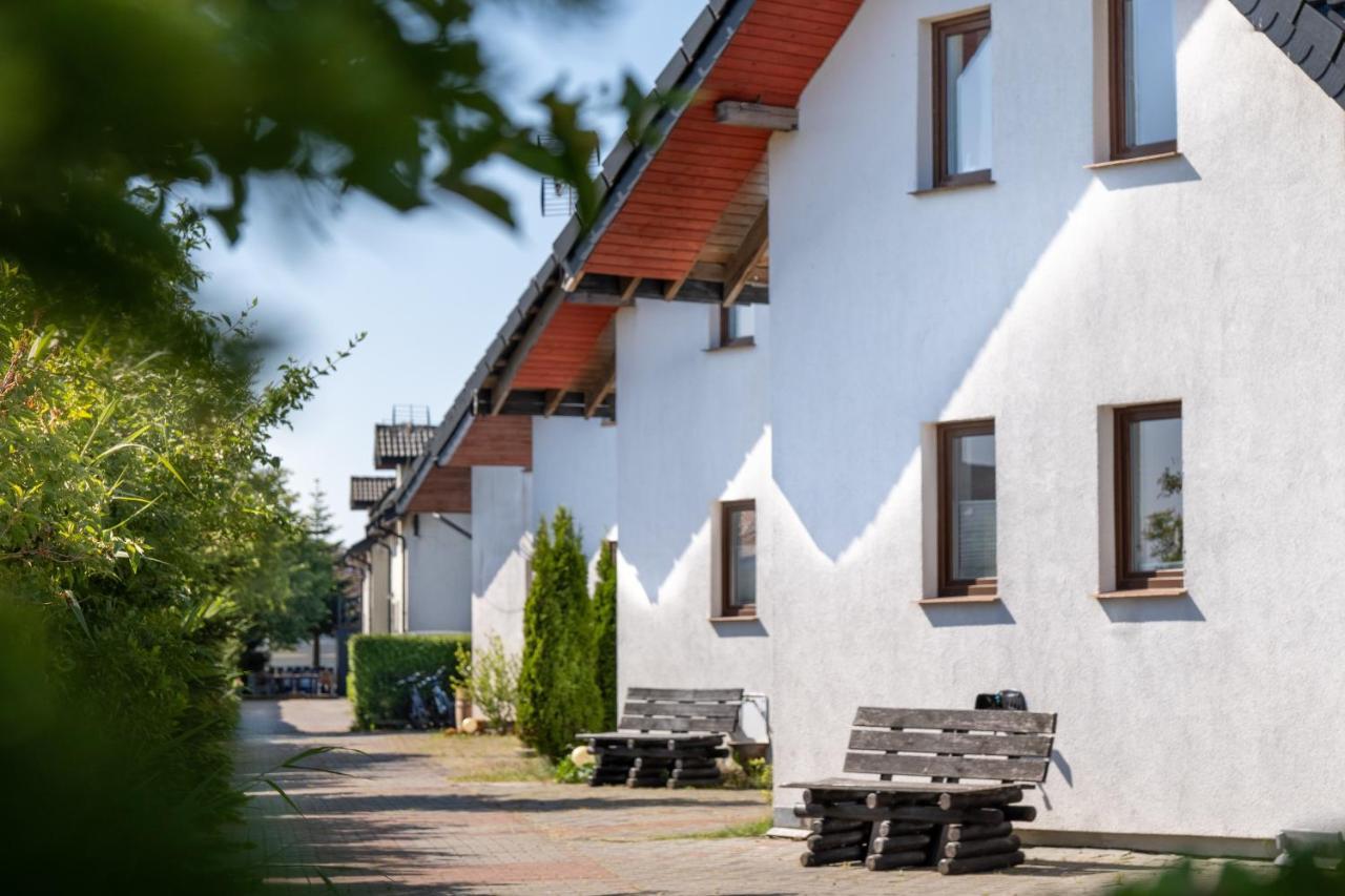 Osrodek Wypoczynkowy Swallow Apartment Grzybowo  Exterior foto