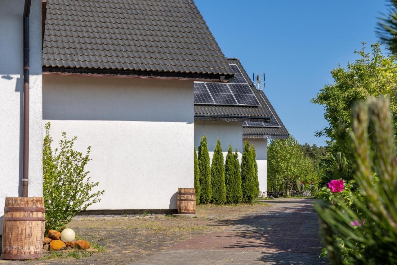 Osrodek Wypoczynkowy Swallow Apartment Grzybowo  Exterior foto